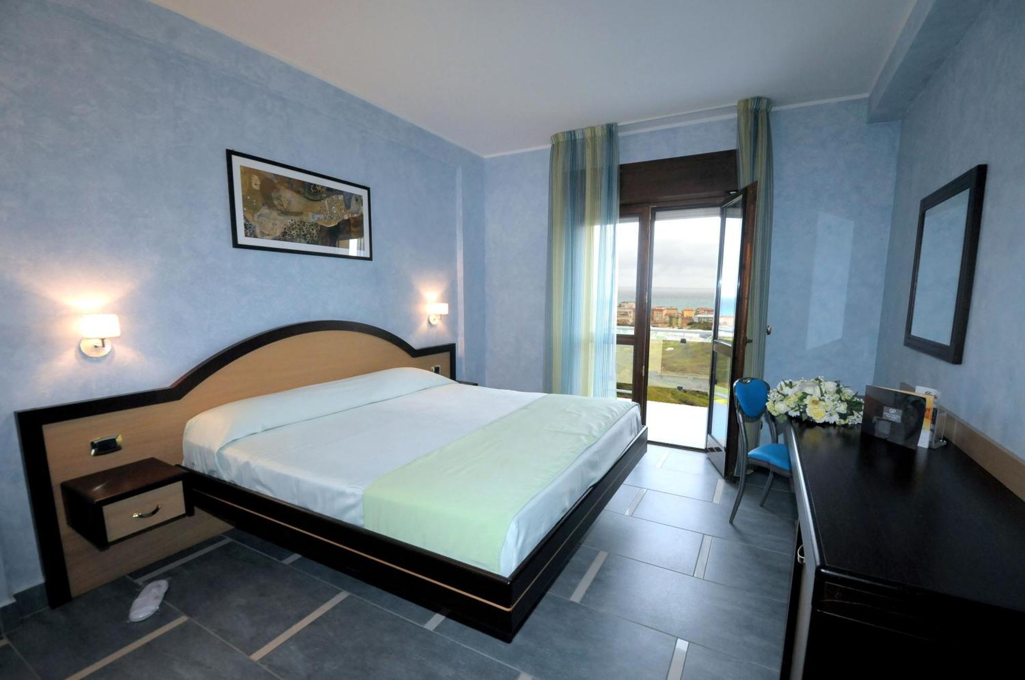 Grand Hotel Paradiso Catanzaro Værelse billede